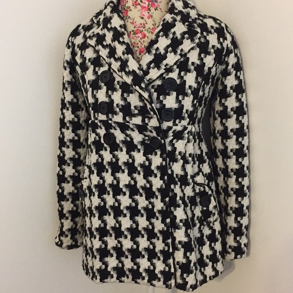 Candie's Jackets & Blazers - Candie’s brand juniors small houndstooth jacket
